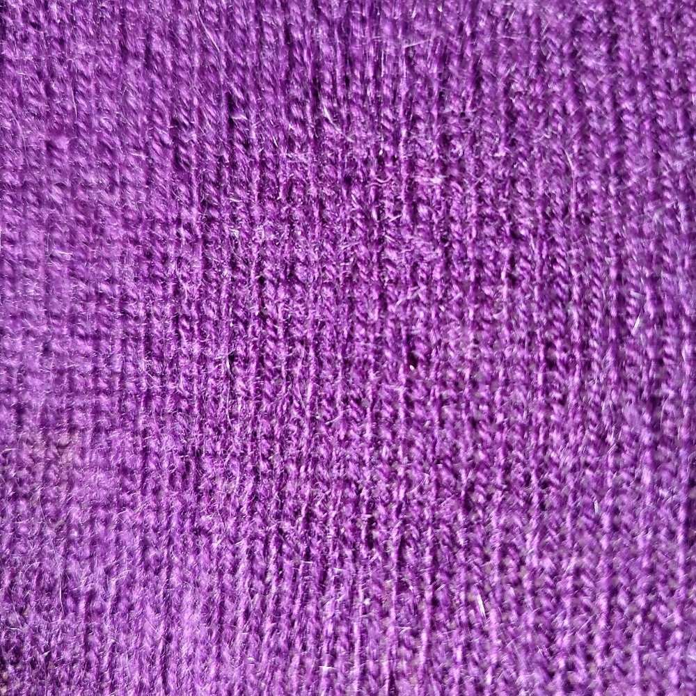 Peck & Peck Cashmere Sweater Purple 2 Ply Sz Small Plum Crew Pullover Pr… - Picture 5 of 5
